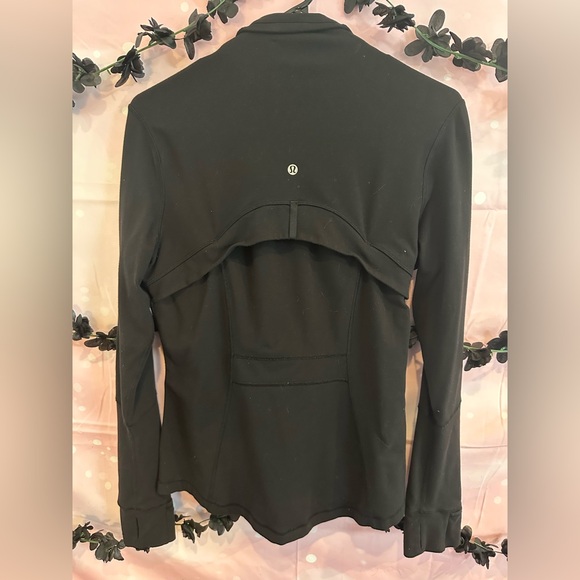 Lululemon Define Jacket - Picture 2 of 3